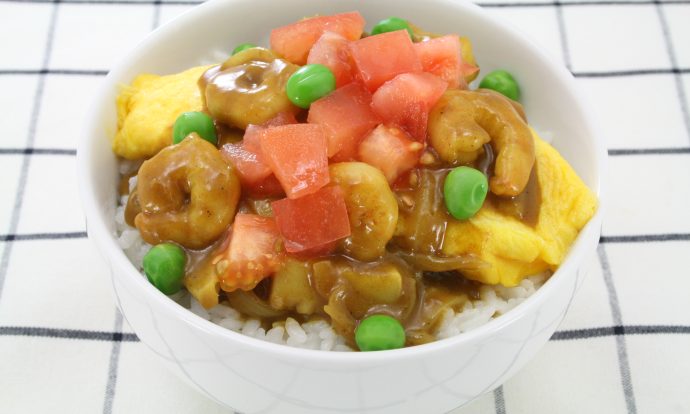 オムカレー丼