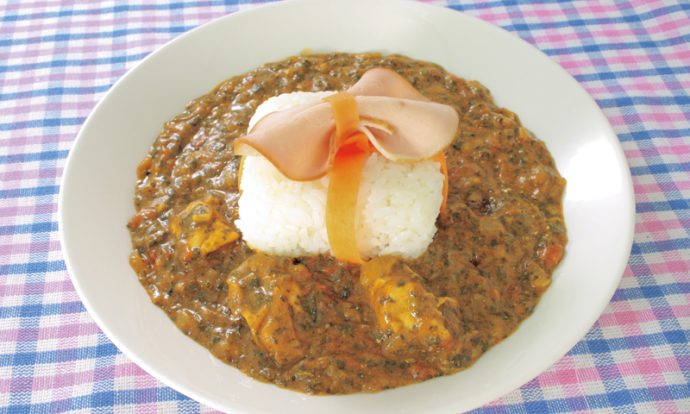 ほうれん草入りバターチキンカレー プレゼントBOX仕立て