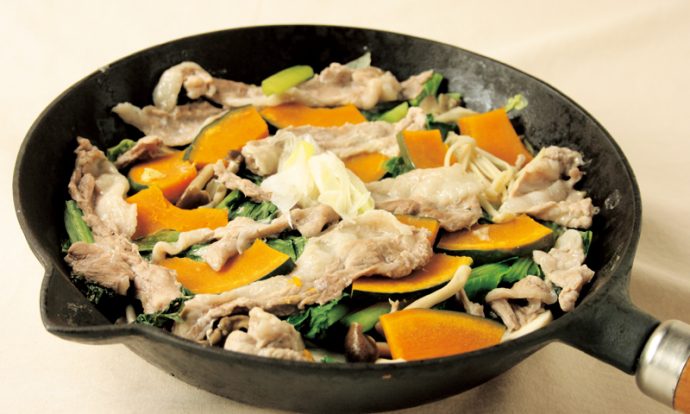 豚肉と彩り野菜の蒸し鍋