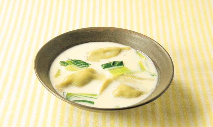豆乳餃子スープ