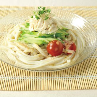 レンジ蒸し鶏のバンバンジー風うどん